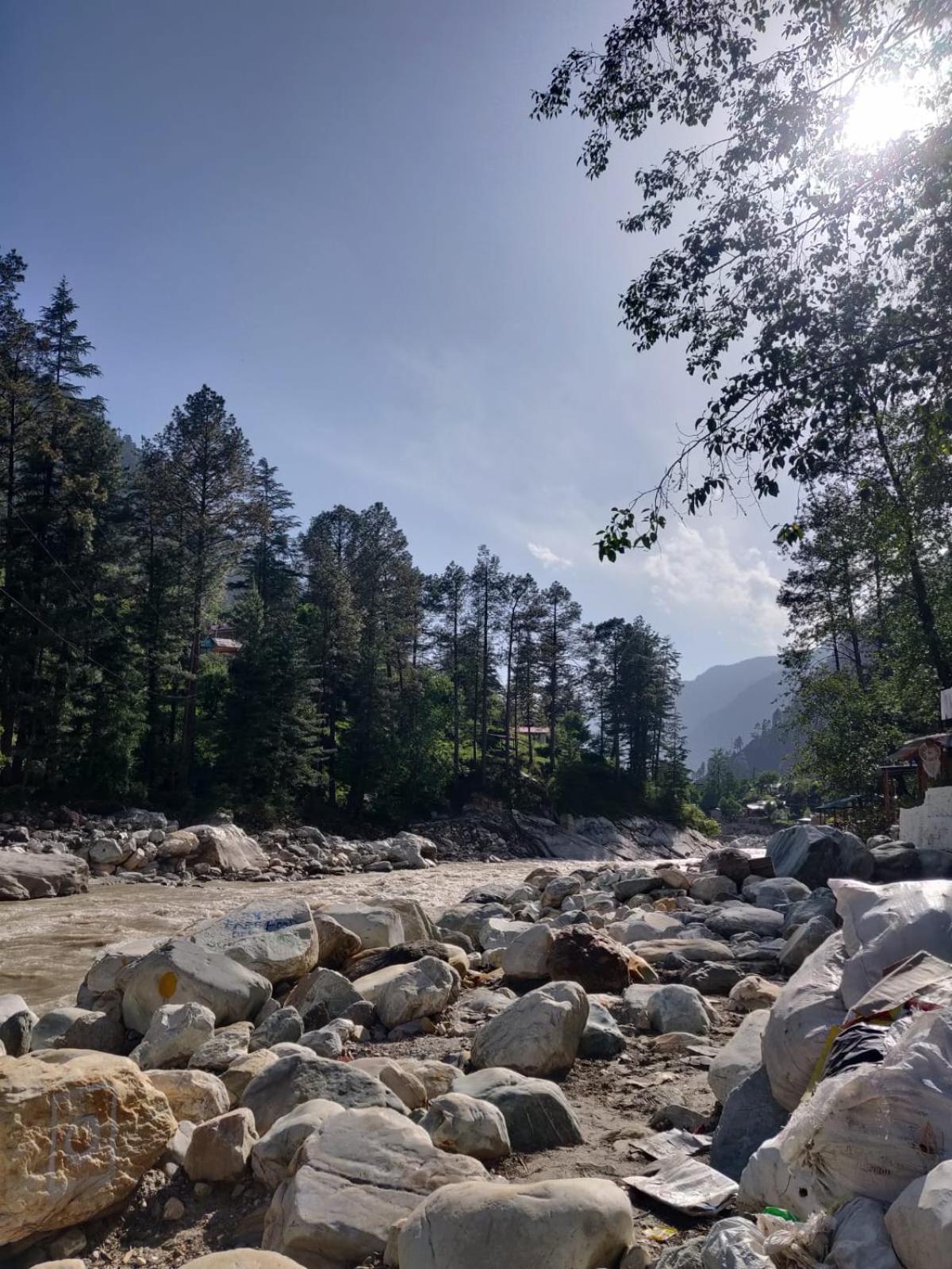 Himtrek Stay Kasol Bagian luar foto