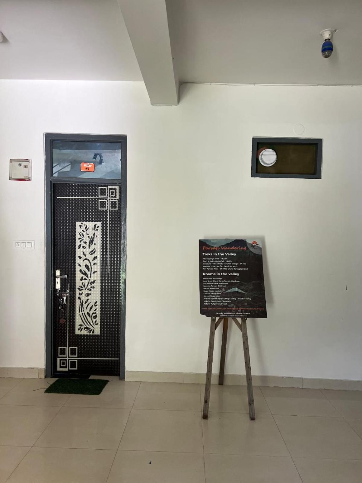 Himtrek Stay Kasol Bagian luar foto