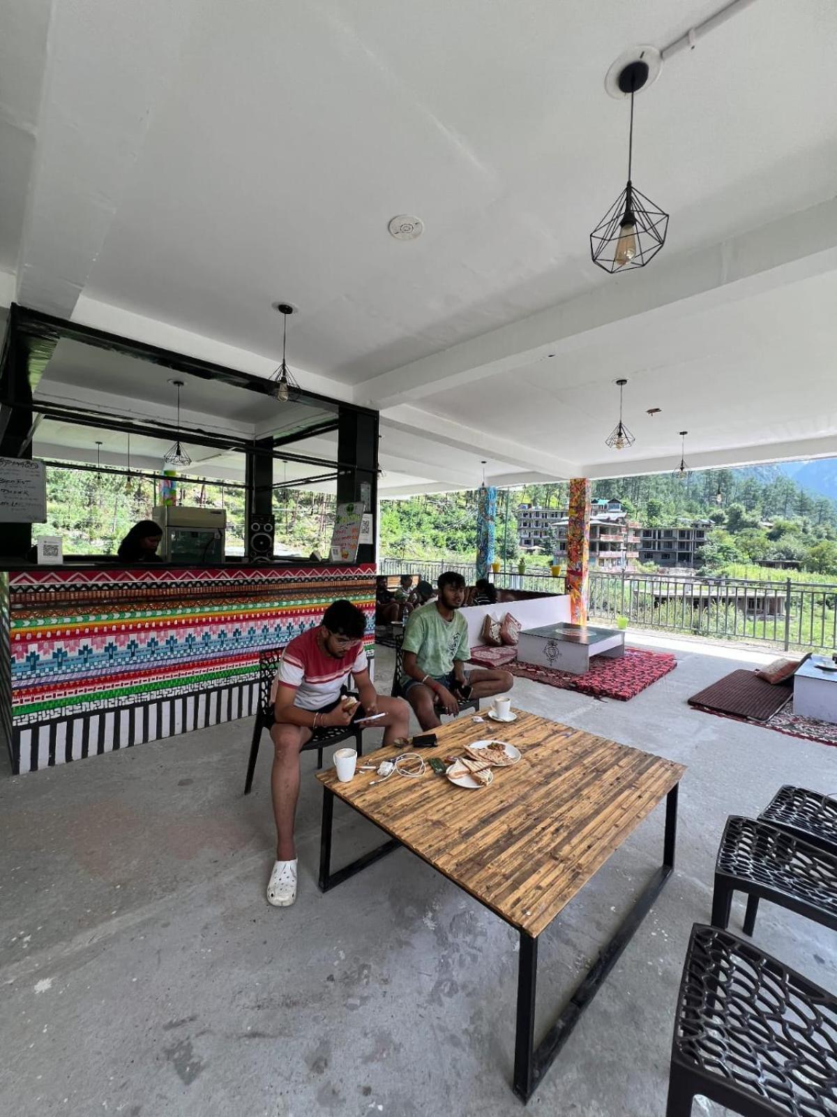 Himtrek Stay Kasol Bagian luar foto