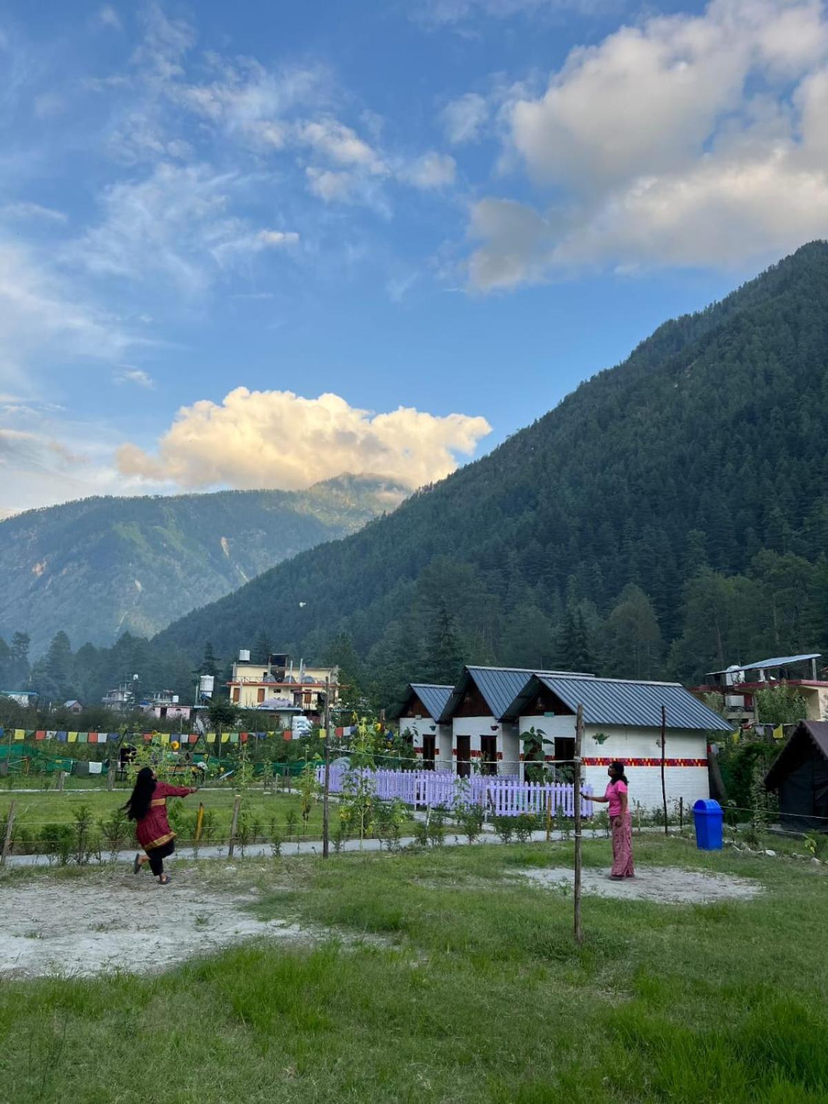 Himtrek Stay Kasol Bagian luar foto