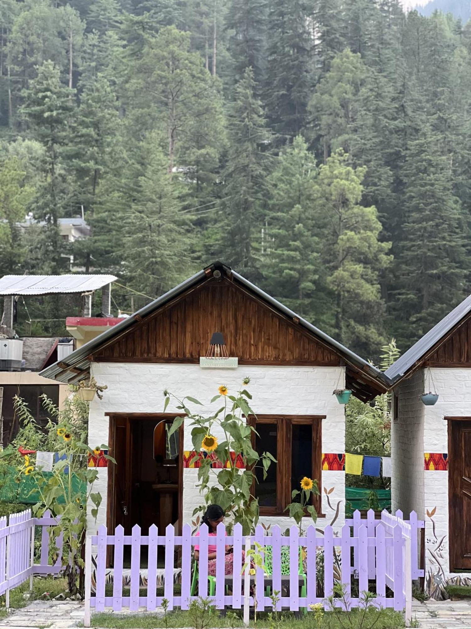 Himtrek Stay Kasol Bagian luar foto