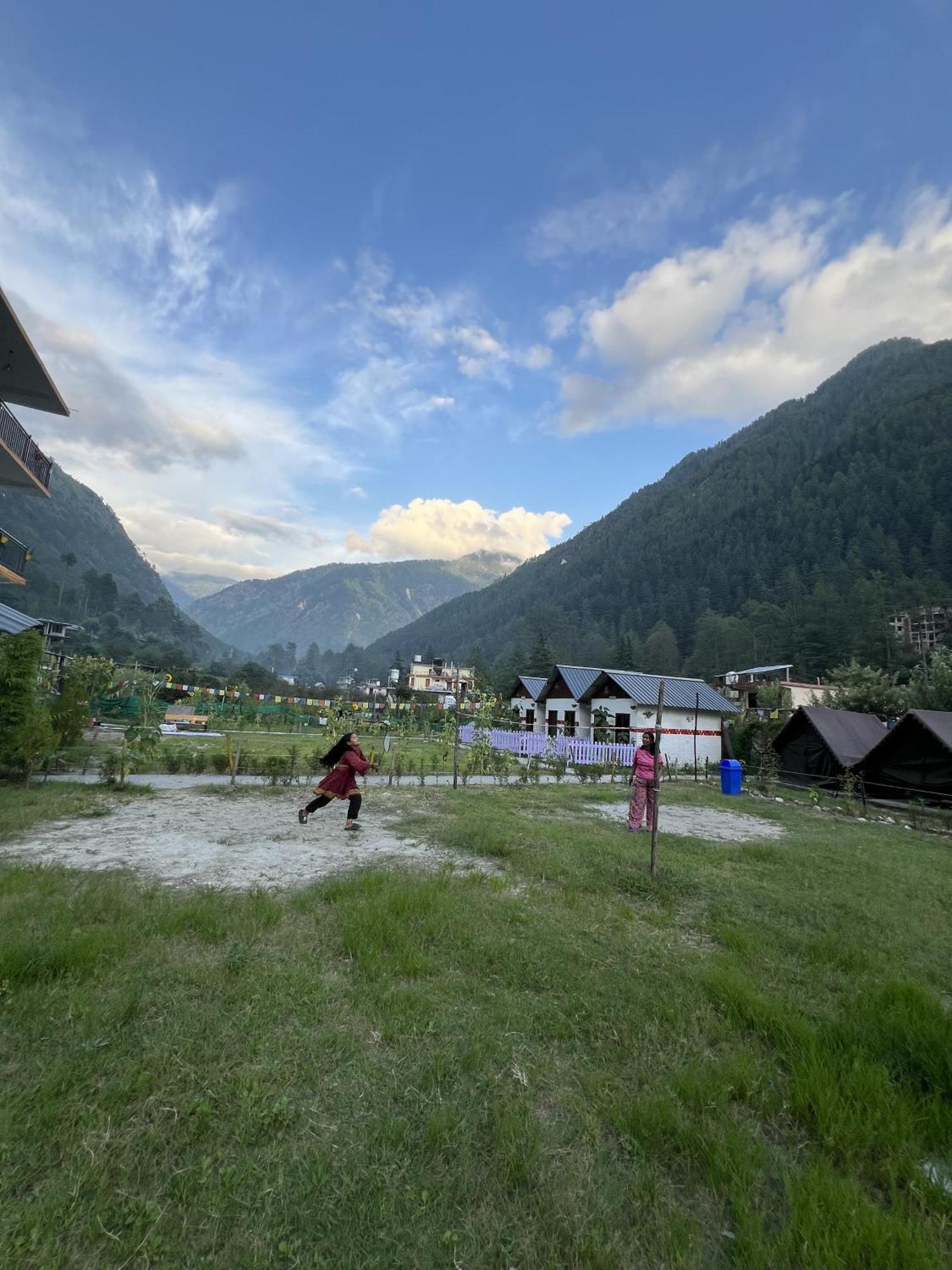 Himtrek Stay Kasol Bagian luar foto
