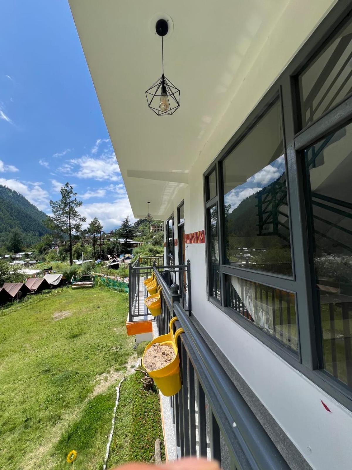 Himtrek Stay Kasol Bagian luar foto