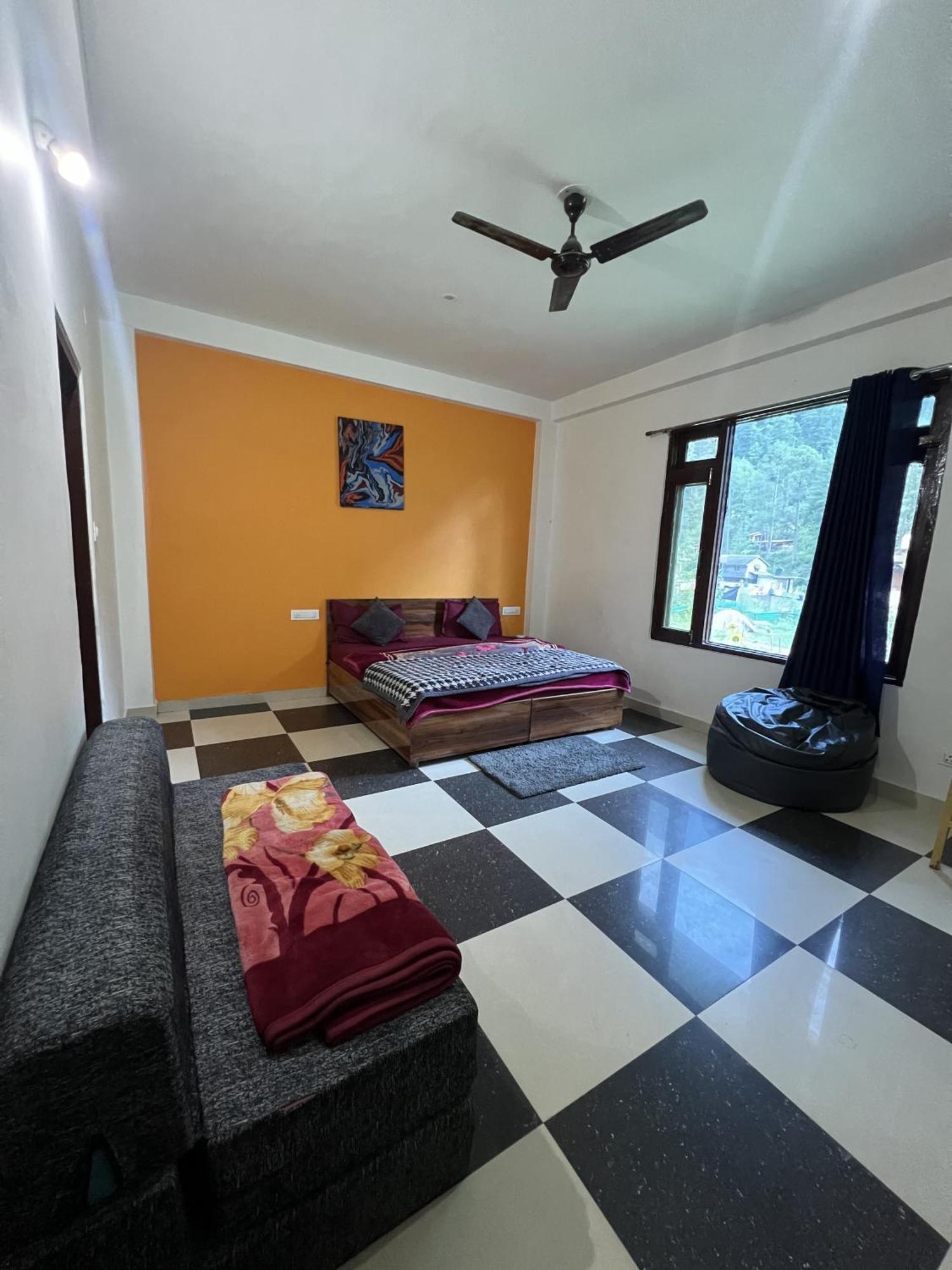 Himtrek Stay Kasol Bagian luar foto